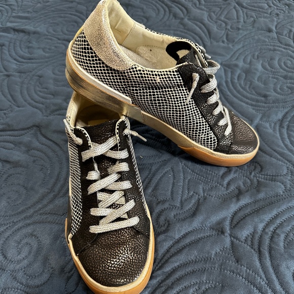Dolce Vita Zina (Mercury Leather) - Picture 1 of 5